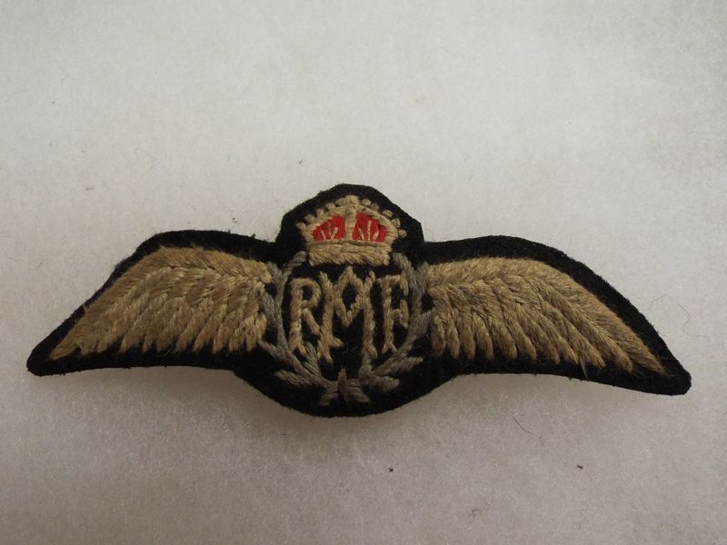 WW2 RAF VOLUNTEER PILOT WINGS | Spandau Militaria Shop